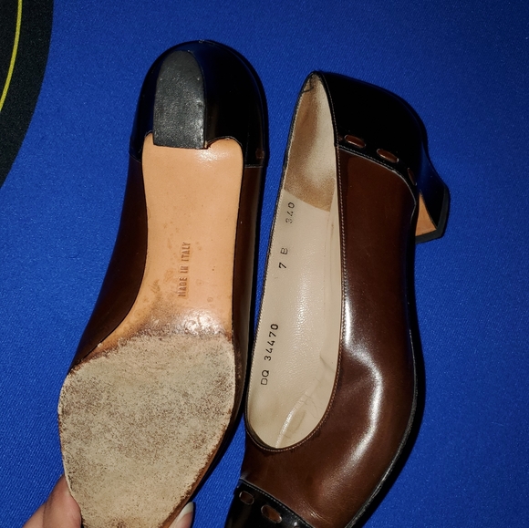 Chocolate Leather Salvatore Ferragamo Kitten Heels - Picture 7 of 7